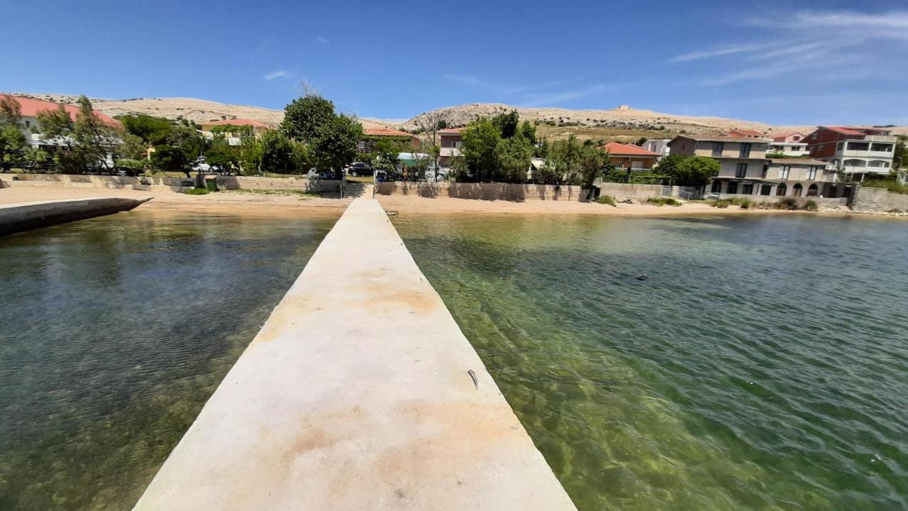 Camp Pere Hotel Pag Town Bagian luar foto